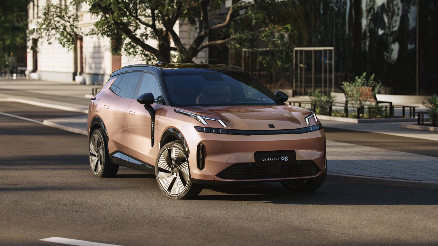 Lynk & Co 08