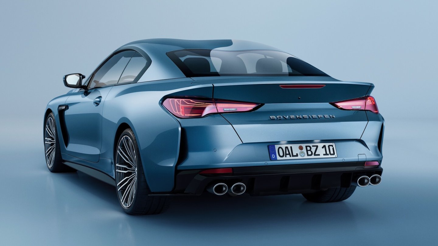 Die Titan-Abgasanlage kommt von Akrapovic. Die Titan-Abgasanlage kommt von Akrapovic.