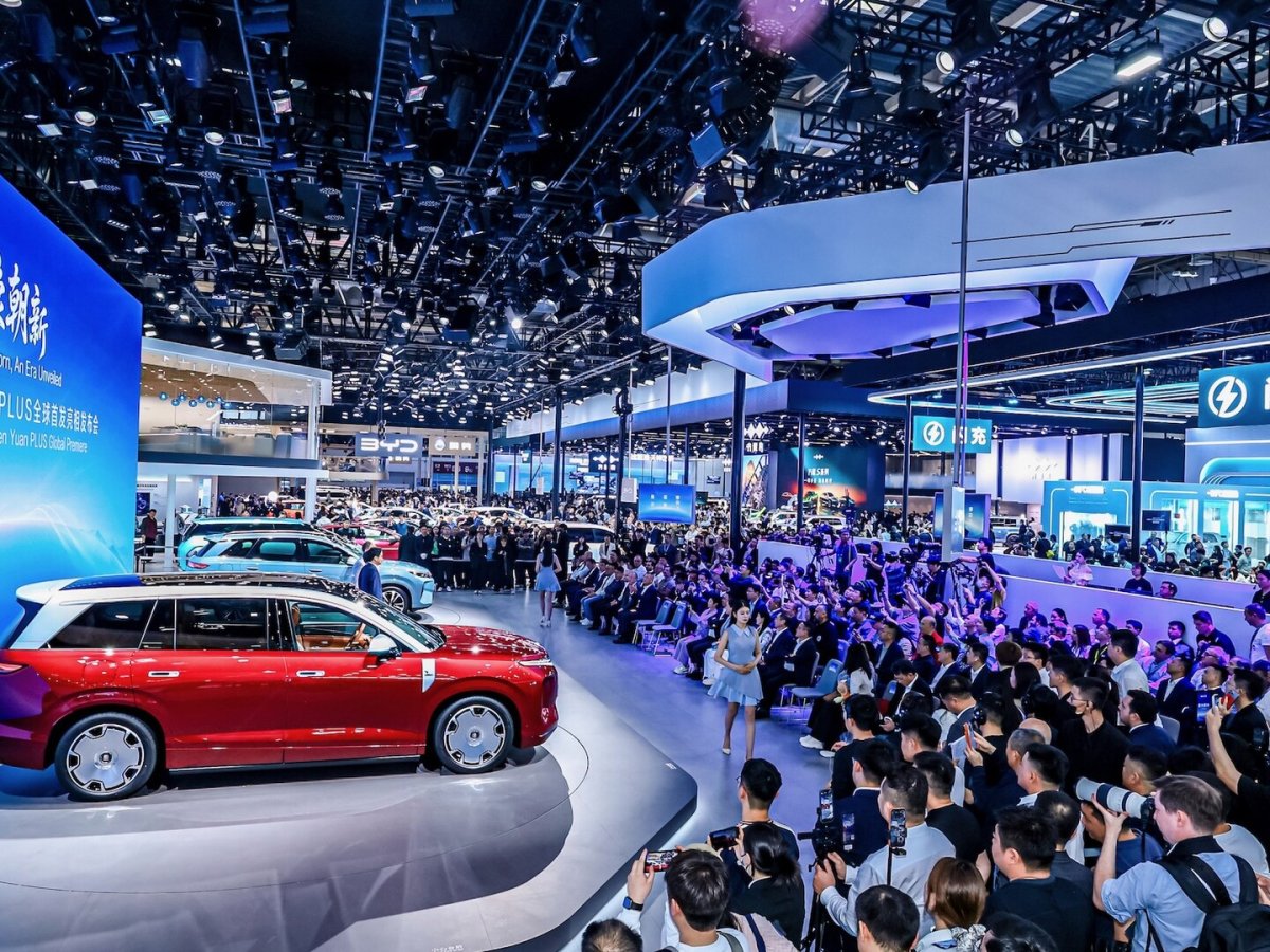 BYD auf der Auto China 2026: Klotzen statt kleckern | Autonotizen