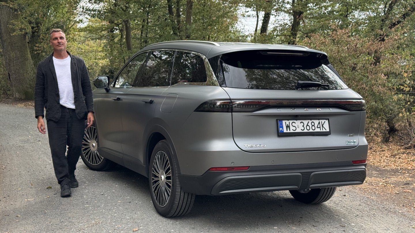 2027 kommt der Tiggo 9 bei uns auf den Markt, der genaue Preis ist noch nicht bekannt.