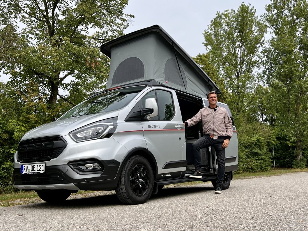 Ford Camper Van Stilvoll Auf Reisen Gehen