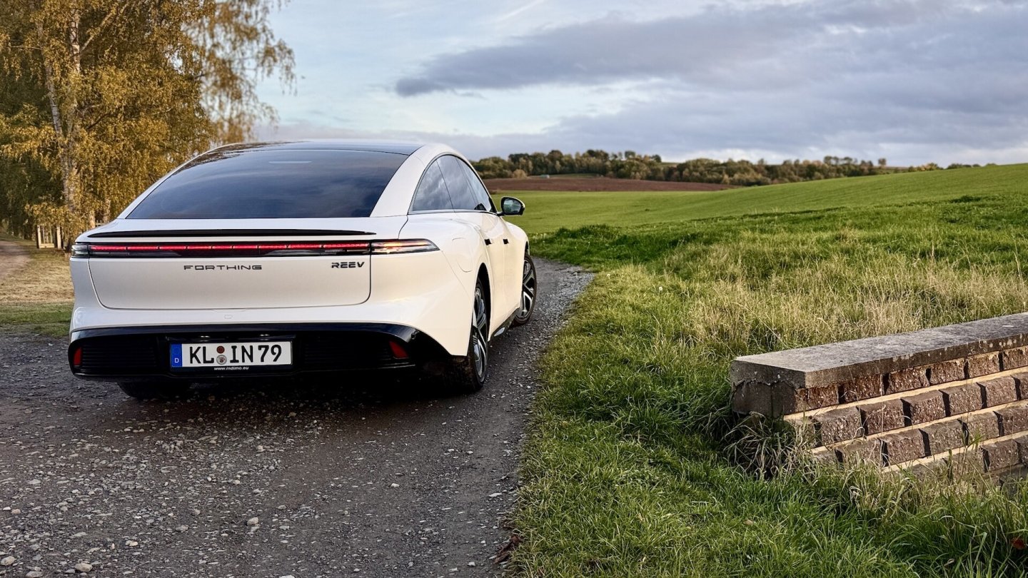 Die Neuwagengarantie gilt für drei Jahre ohne Kilometerbegrenzung.