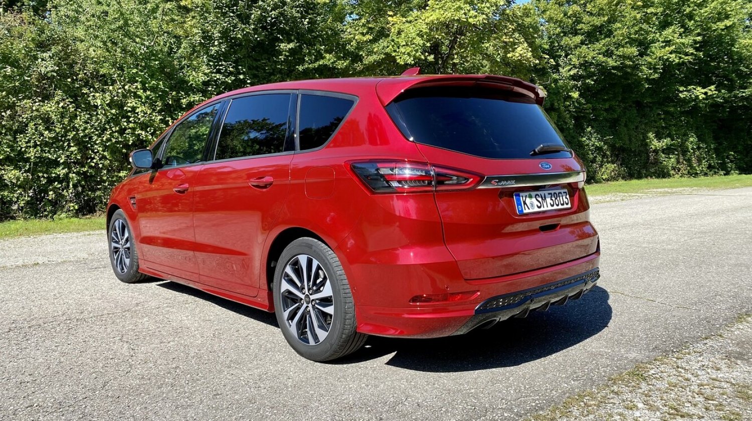 Ford S-Max Hybrid: Wie sparsam ist der elektrifizierte Van? Test, Review