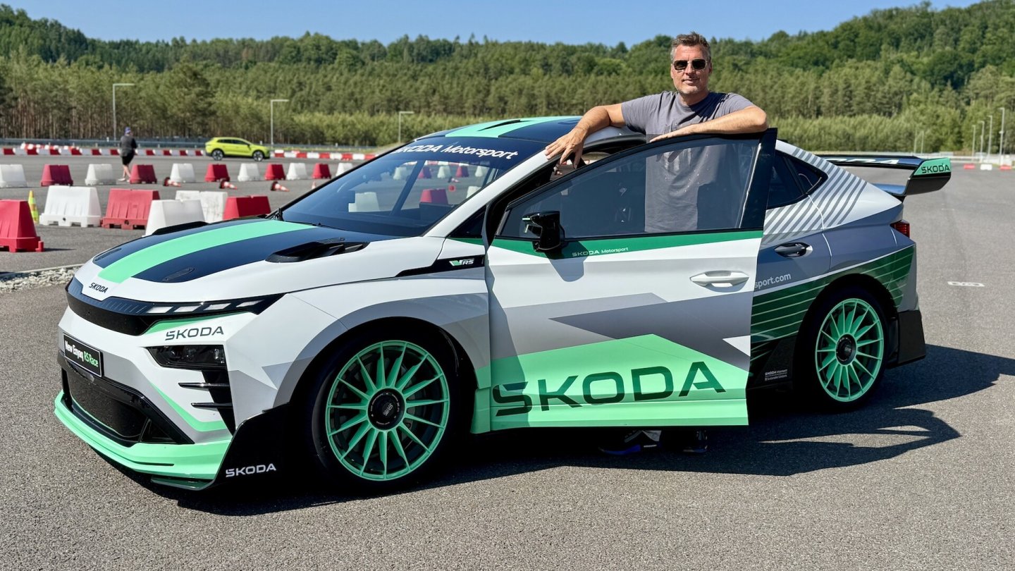 Skoda Enyaq RS Race