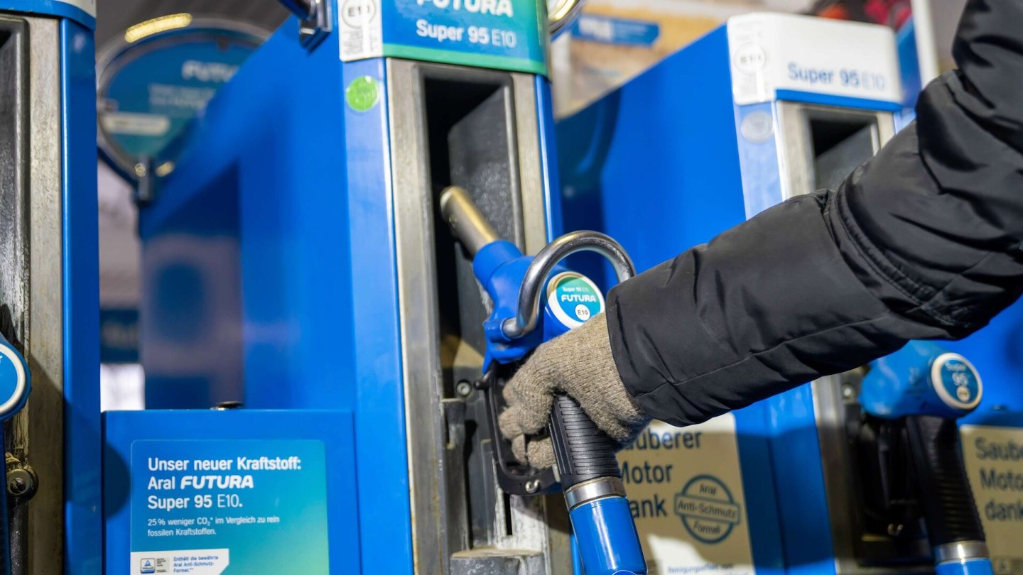 Alternative Antriebe und Kraftstoffe