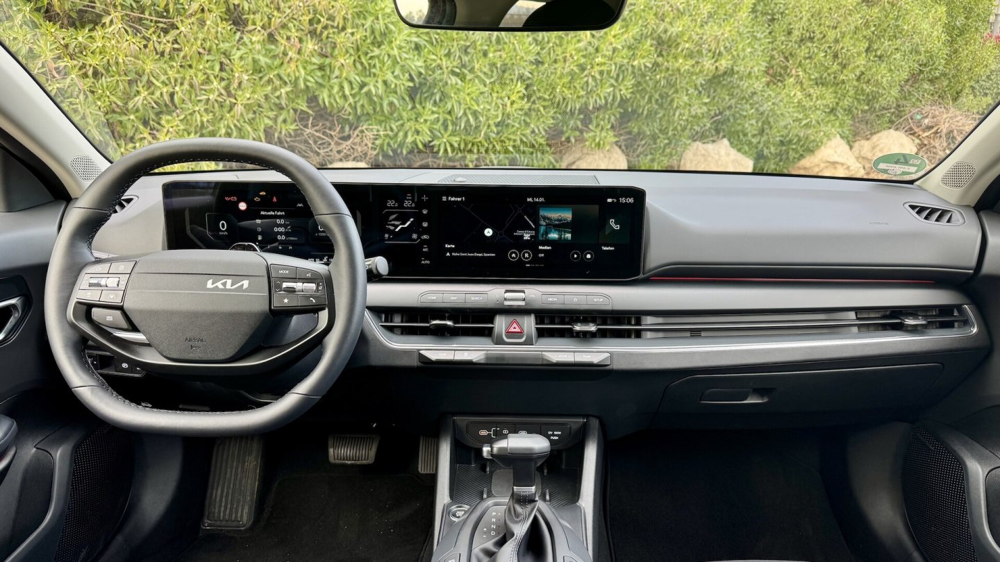 Ein Navigationssystem zählt bereits im Basismodell zur Serienausstattung.