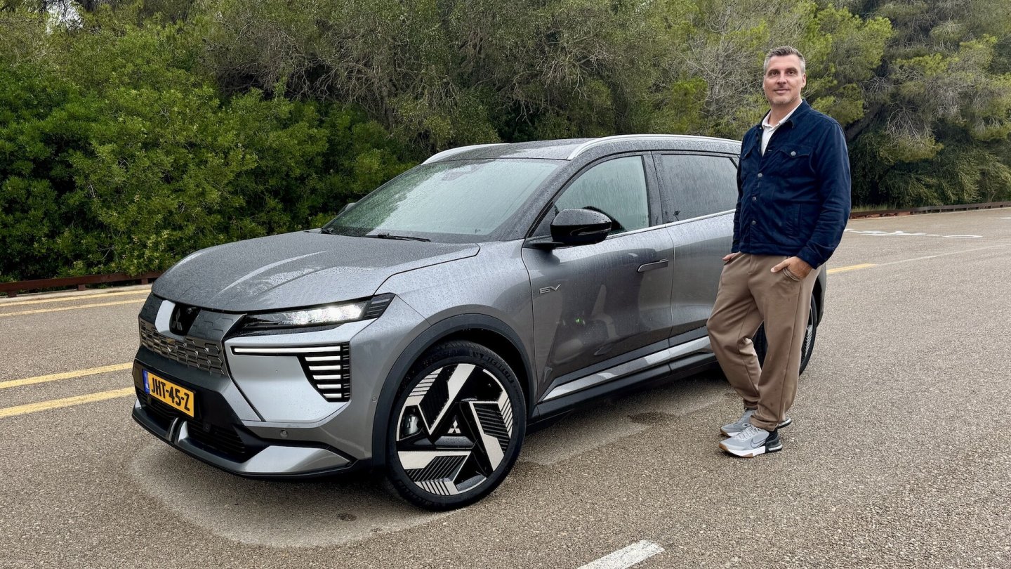 Der Mitsubishi Eclipse Cross kommt Ende 2025 zu den Händlern.