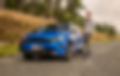Opel Grandland Hybrid4 Test Fahrbericht Video Review 2021