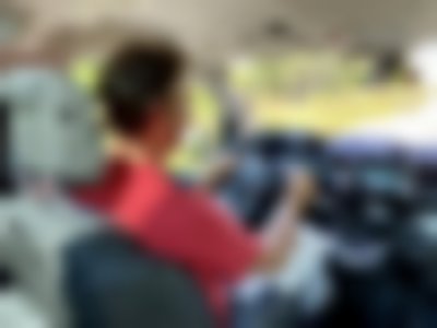 Peugeot e-Traveller Business VIP 75 kWh Fahrbericht Test Video Review 2021