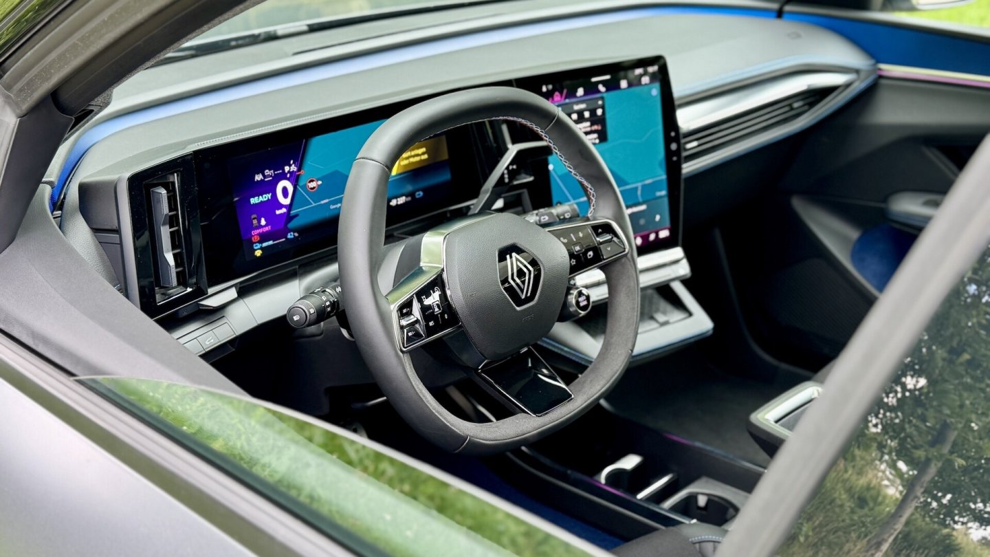 Die Kartenansicht von Google Maps kann man auch im Fahrer-Display aufrufen. Die Kartenansicht von Google Maps kann man auch im Fahrer-Display aufrufen.