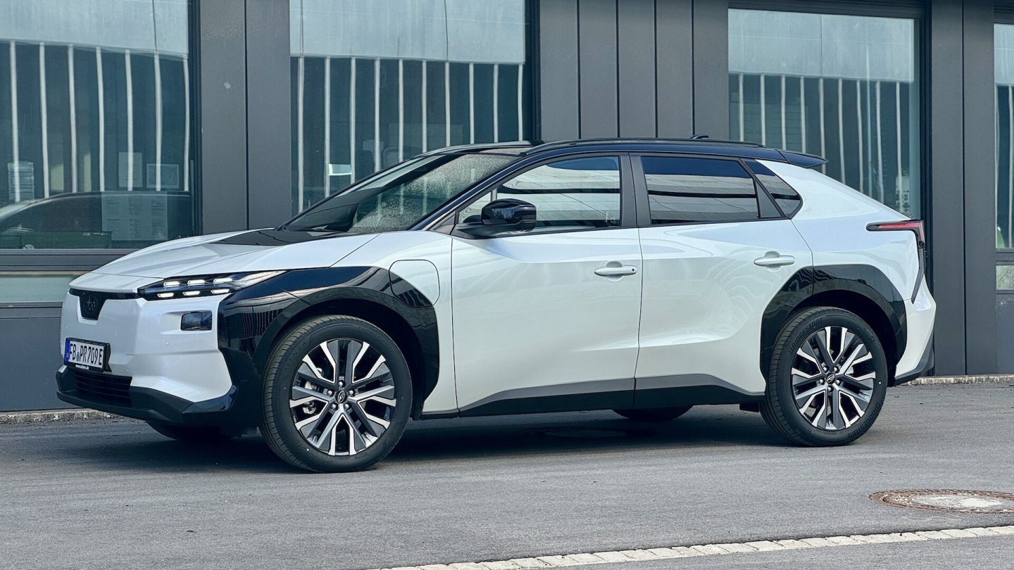 Subaru Solterra 2026