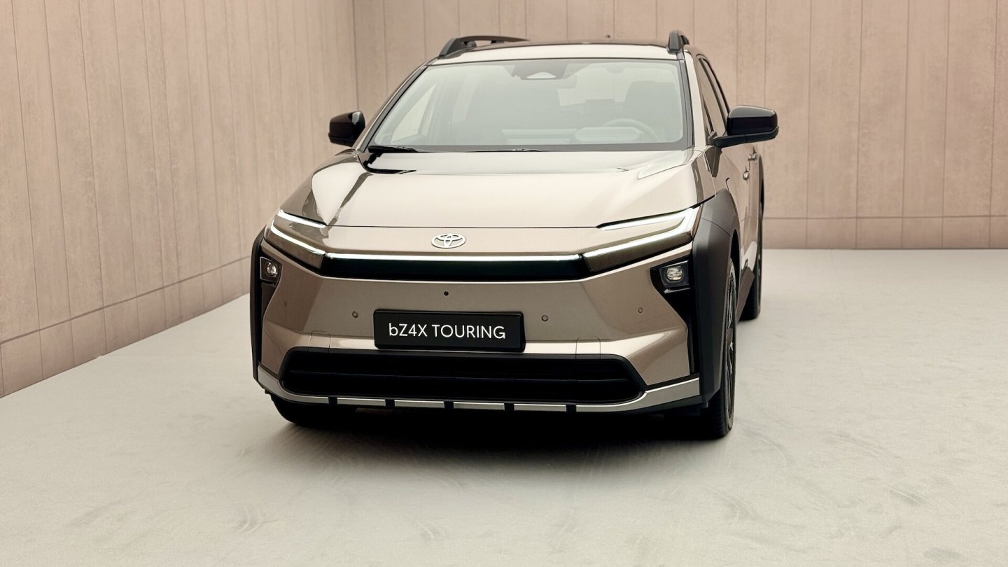 Toyota dürfte mit dem bZ4X Touring auch Kunden ansprechen, die aktuell beim VW-Händler vorstellig werden. Toyota dürfte mit dem bZ4X Touring auch Kunden ansprechen, die aktuell beim VW-Händler vorstellig werden.