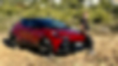 Toyota C-HR Test Vergleich Hybrid neu 2023 2024 Video