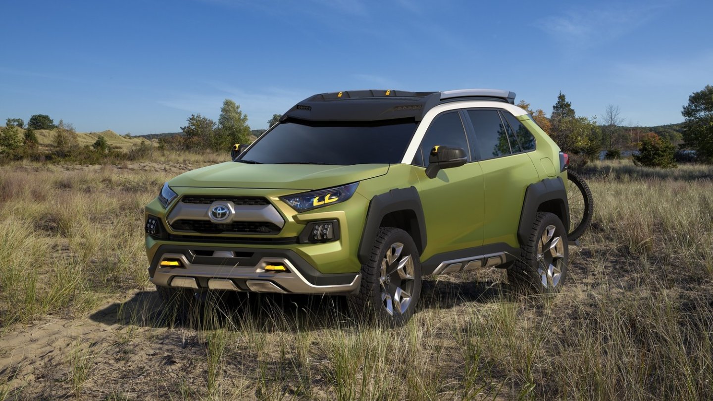 Toyota Studie FT-AC