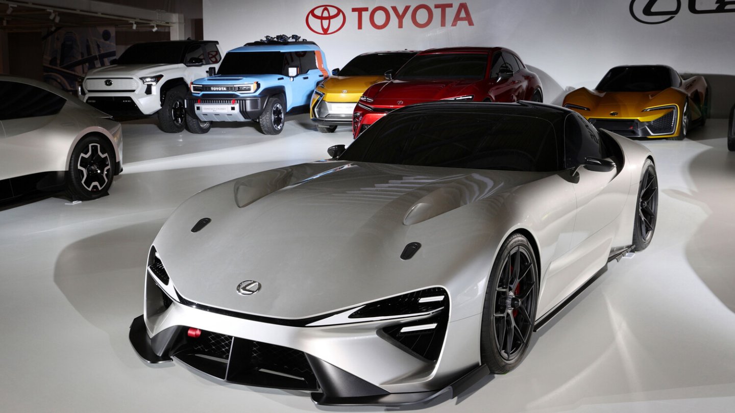 Toyota und Lexus Elektroautos