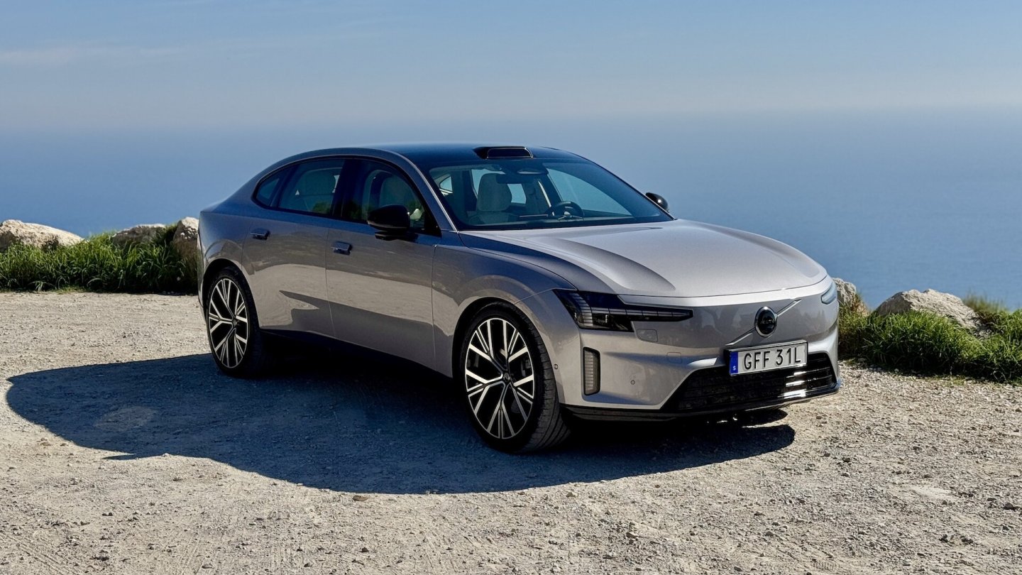 Volvo ES90 2026