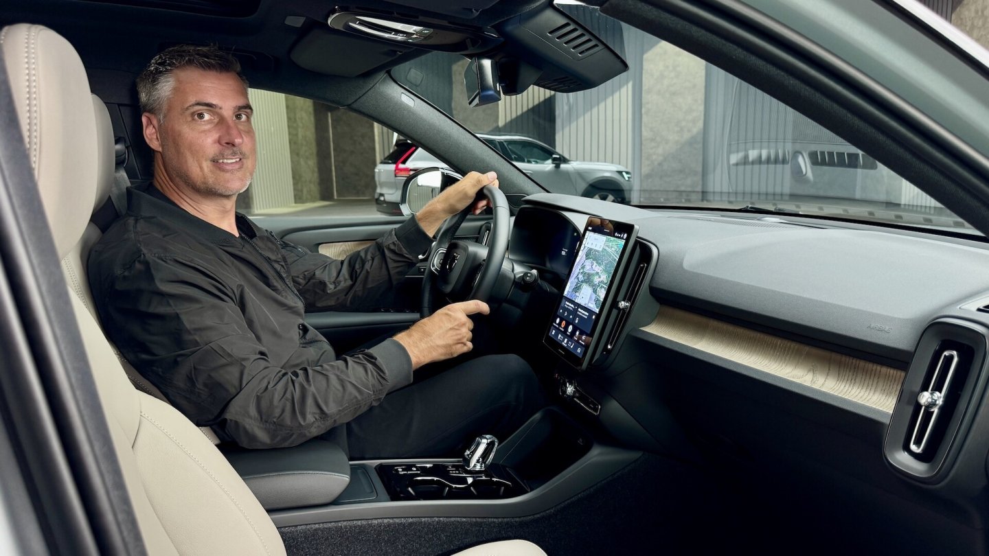 Erste Sitzprobe im Kompakt-SUV mit Facelift. Google Gemini zieht als KI-Sprachsteuerung ein.