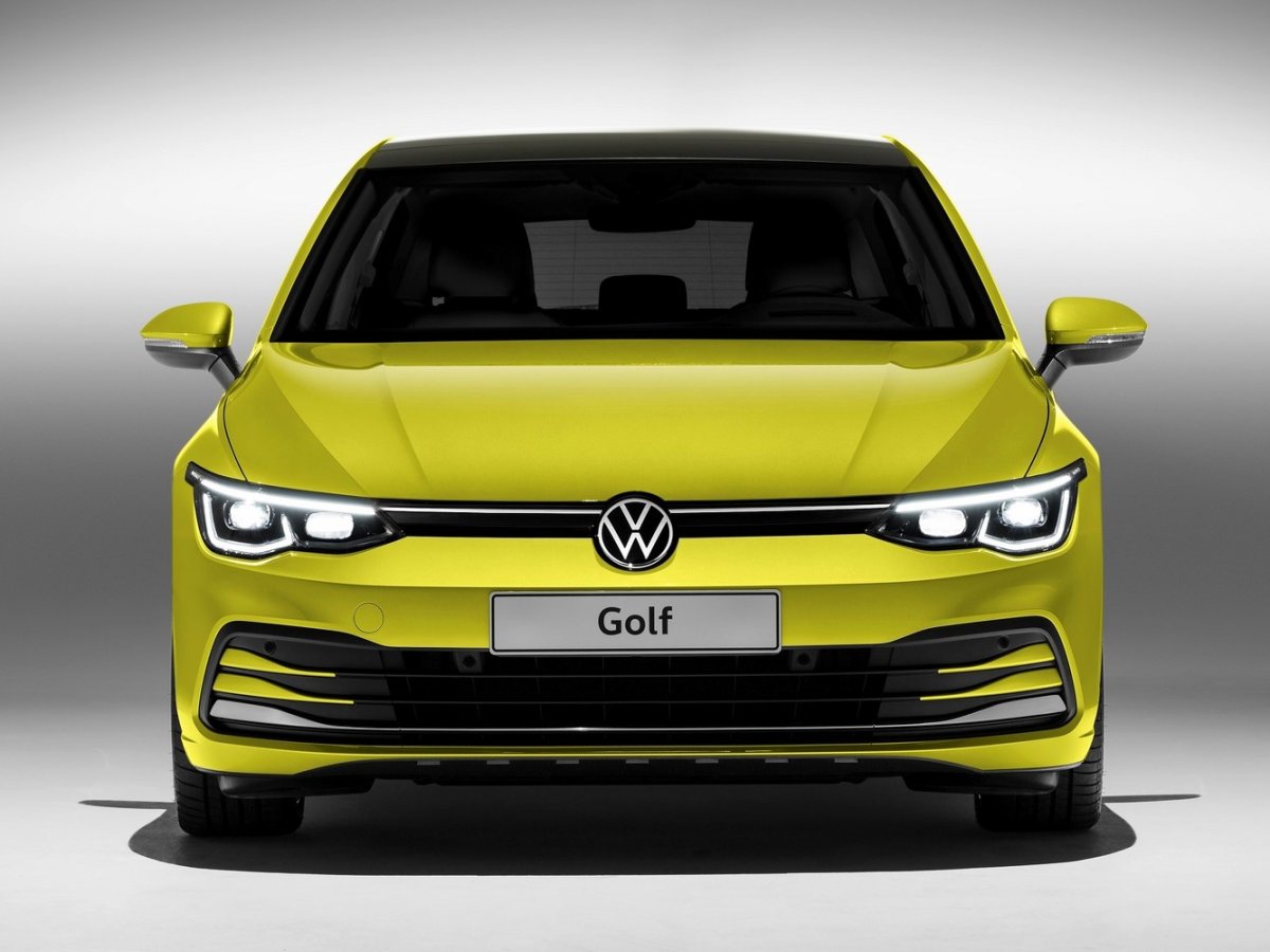 VW Golf 8 Konturbeleuchtung im Kühlergrill