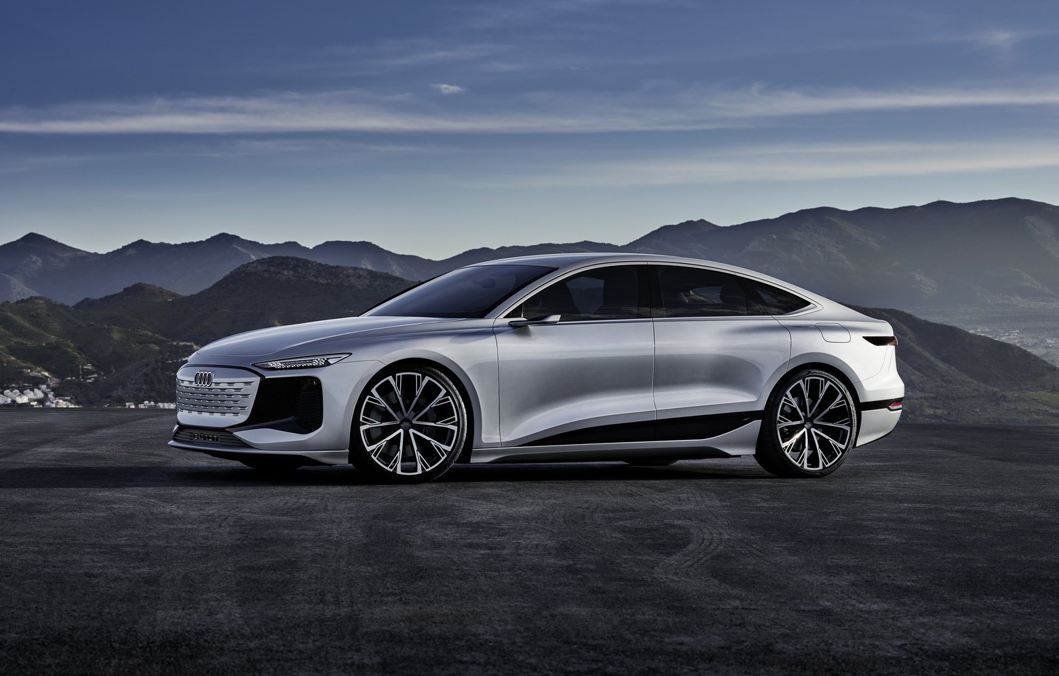 The Future Of Luxury Driving: The 2021 Audi A6 E tron Concept